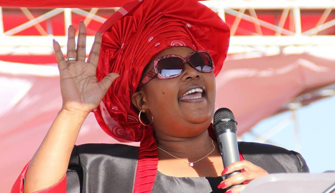 MDC T  longest serving deputy ‘Ndebele’ Thokozani Khupe a product of the congress is contemplating stepping down should  Tsvangirai attempt to hand over power to any of her juniors, his unelected direct personal appointees Chamisa and  Mudzuri.