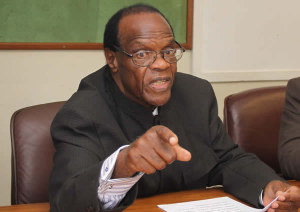 Registrar General Mudede  says only the new plastic ID cards and not the old  metal national identity cards will be accepted for voter registration.