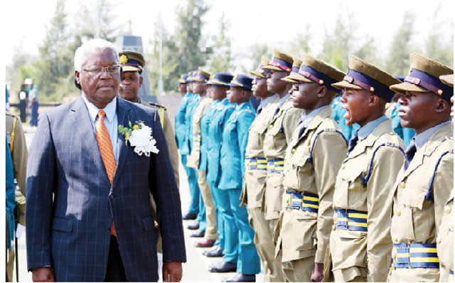Home Affairs Minister, ‘Mugabe’s Cousin, ‘Ignatius Chombo’ Warns Corrupt Cops’