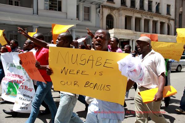 Police Arrest Rural Teachers Union of Zimbabwe (RTUZ) Protest Union Leaders