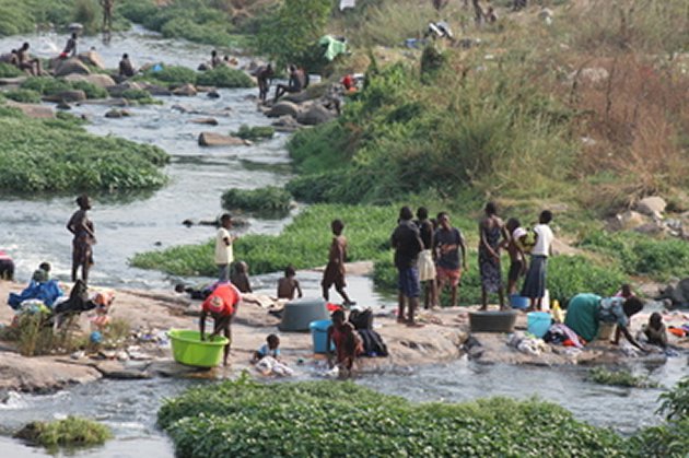 Woman Loses Leg & Her  14 Month Old Baby Survive Mukuvisi River Crossing, Crocodile Attack