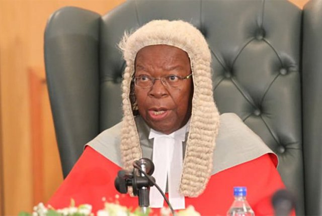 ‘One ‘lazy’ judge only handed one judgement while another handed 100 judgments in a year’-Chief Justice Godfrey Chidyausiku