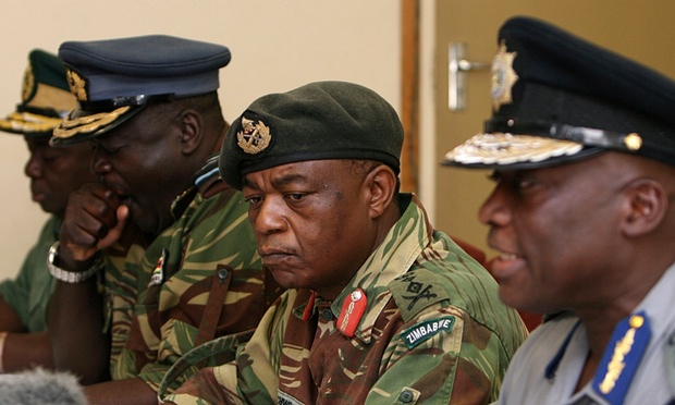 Police arrest seven Kadoma  residents for wearing military camouflage attire, day’s after issuing a ban.