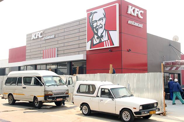 MRP SECRETARY ARRESTED AND OVER 100 POLICE, CIO, DOGS AND WATER CANNONS DEPLOYED TO DRIVE OFF JOB SEEKERS AT BULAWAYO KFC.
