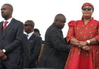 ‘MDC-T VP Elias Mudzuri behind Chamisa, with 639 delegates from  210MDC T party districts  endorsing acting president Nelson Chamisa as the presidential candidate., leaving Thokozani Khupe who was also jostling for the post, in the wilderness’.