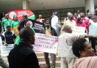 PROTESTING  teachers and  union leaders yesterday stormed Mnangagwa’s offices and handed over a petition demanding a salary increment, among various other demands.