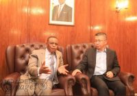 Vice President Chiwenga returned home  , met by his brother Onismo, son Tawanda, Chinese Embassy officials, no government officials.
