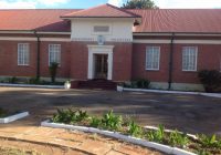 Faced with food shortage, drugs and medical and psychiatric doctors, Ingutsheni mental health hospital in Bulawayo will tomorrow get an early Christimas after a group of well-wishers promised to donate goods to the institution.