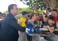 “You have a terribly homosexual face, but I don’t accuse you of being homosexual,” Mr Bolsonaro – a self-described homophobe  launches homophobic attack on a reporter outside his palace