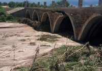 GREAT ZIMBABWE RUINS HAVE NO MOTAR yet a Nkayi bridge across Tohwe River has succumbed to heavy floods that swept the area recently.