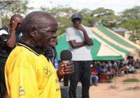 HIGHLANDERS legendary coach, Barry Daka has died at the age of 71 after a short illness.