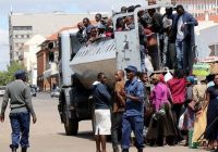 Over 4 000 arrested in two weeks for flouting various provisions of the 21-day Zimbabwe coronavirus (Covid-19).lockdown .