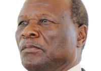 FORMER CABINET MINISTER , NICHOLAS GOCHE WAS ARRESTED LAST NIGHT in Bindura on allegations of stealing an undisclosed number of cattle.