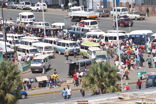 A1 Taxis To Provide High Volume Buses To Replace Harare Commuter Kombis: Roll On Zupco!