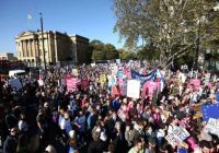 BREXIT: 670.000 MARCH IN LONDON…an estimated 670,000 people marched today in an anti Brexit London march.